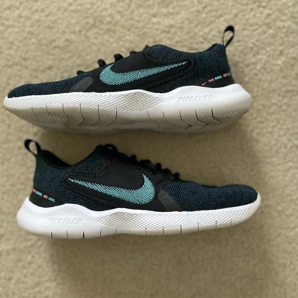 Nike Black/Blue Flex Experience Women’s Running Shoes, 6.5